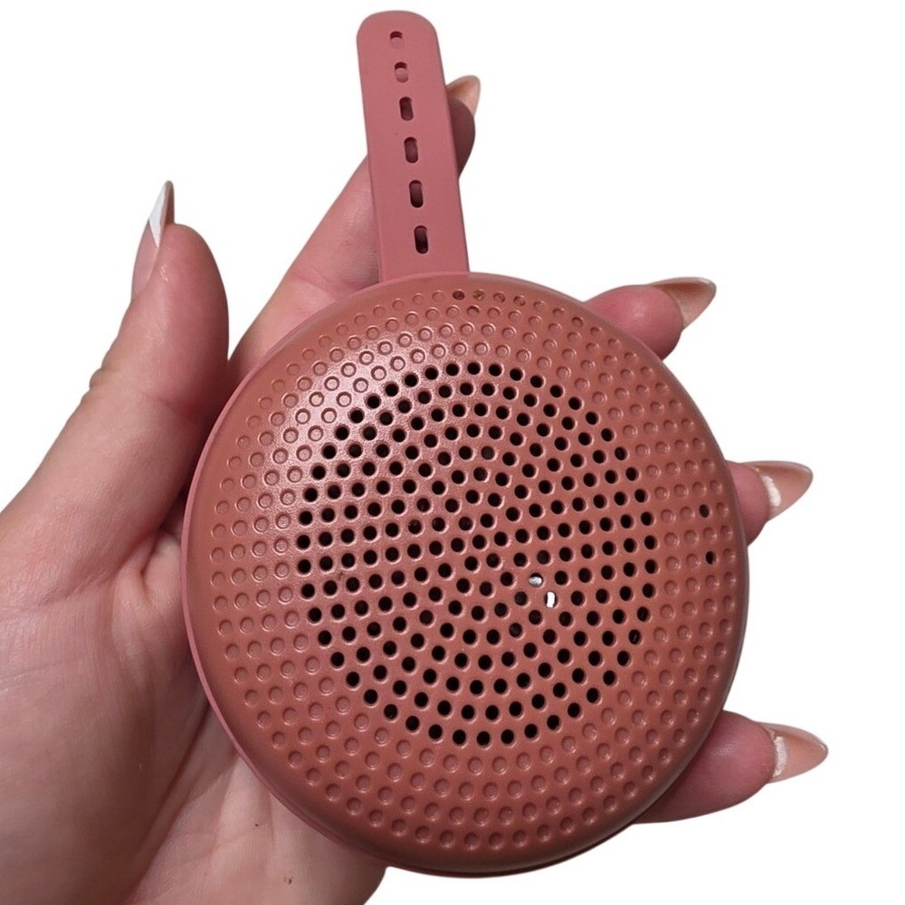 Heyday Round Portable Bluetooth Speaker with Strap Pink BTSP45 MC:T0920 F3
